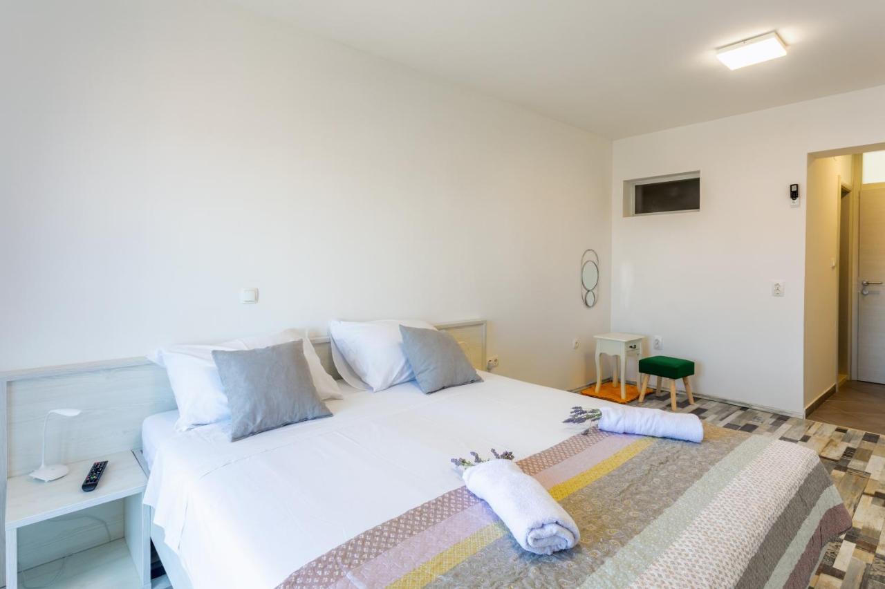Apartments Luksa - Zf Hvar Hvar Town Dış mekan fotoğraf