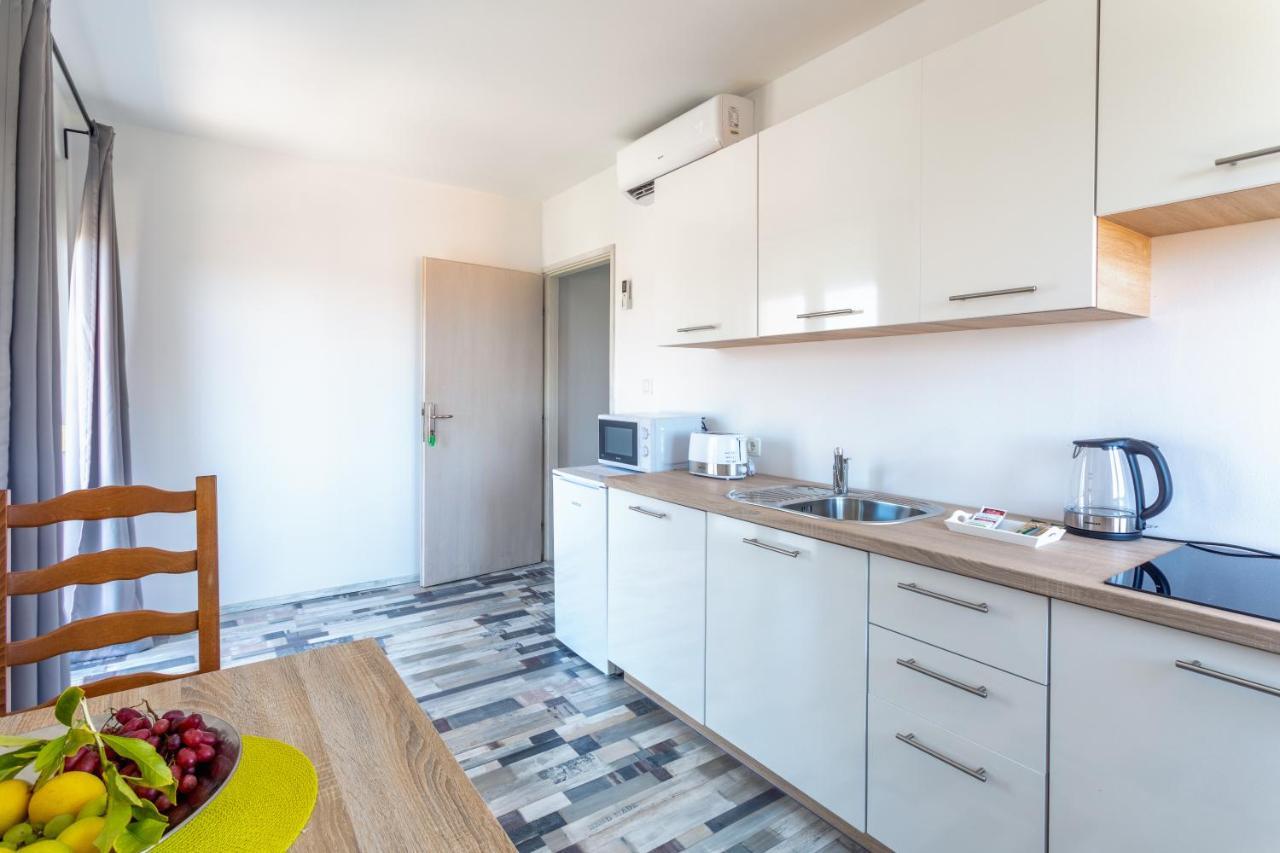 Apartments Luksa - Zf Hvar Hvar Town Dış mekan fotoğraf