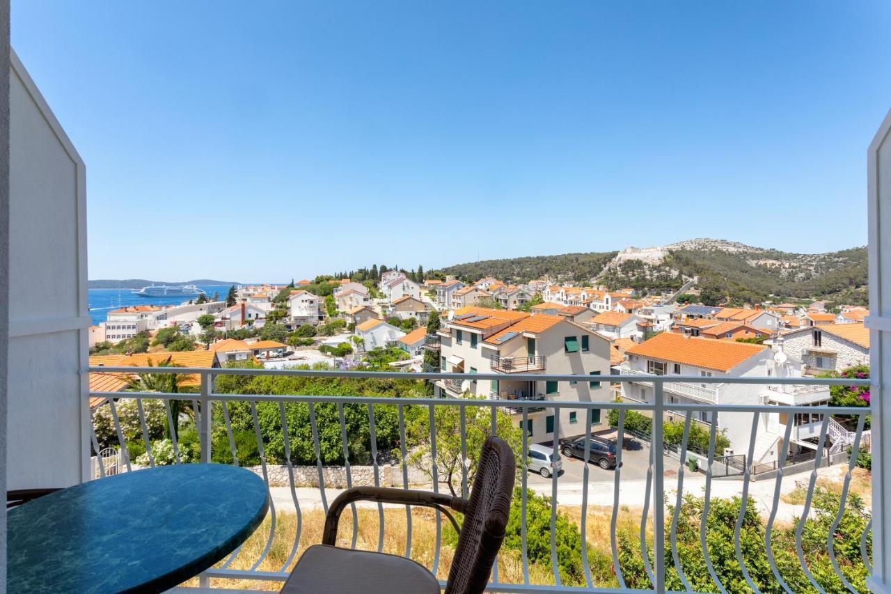 Apartments Luksa - Zf Hvar Hvar Town Dış mekan fotoğraf