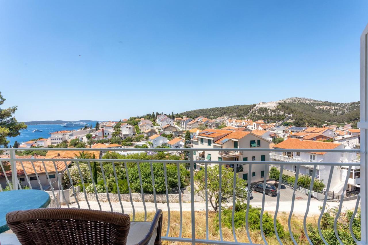 Apartments Luksa - Zf Hvar Hvar Town Dış mekan fotoğraf