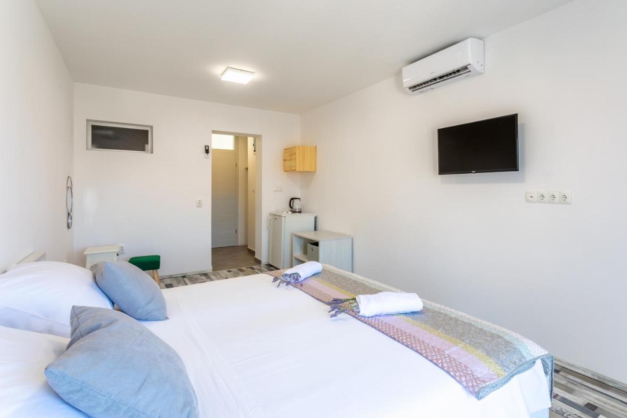 Apartments Luksa - Zf Hvar Hvar Town Dış mekan fotoğraf