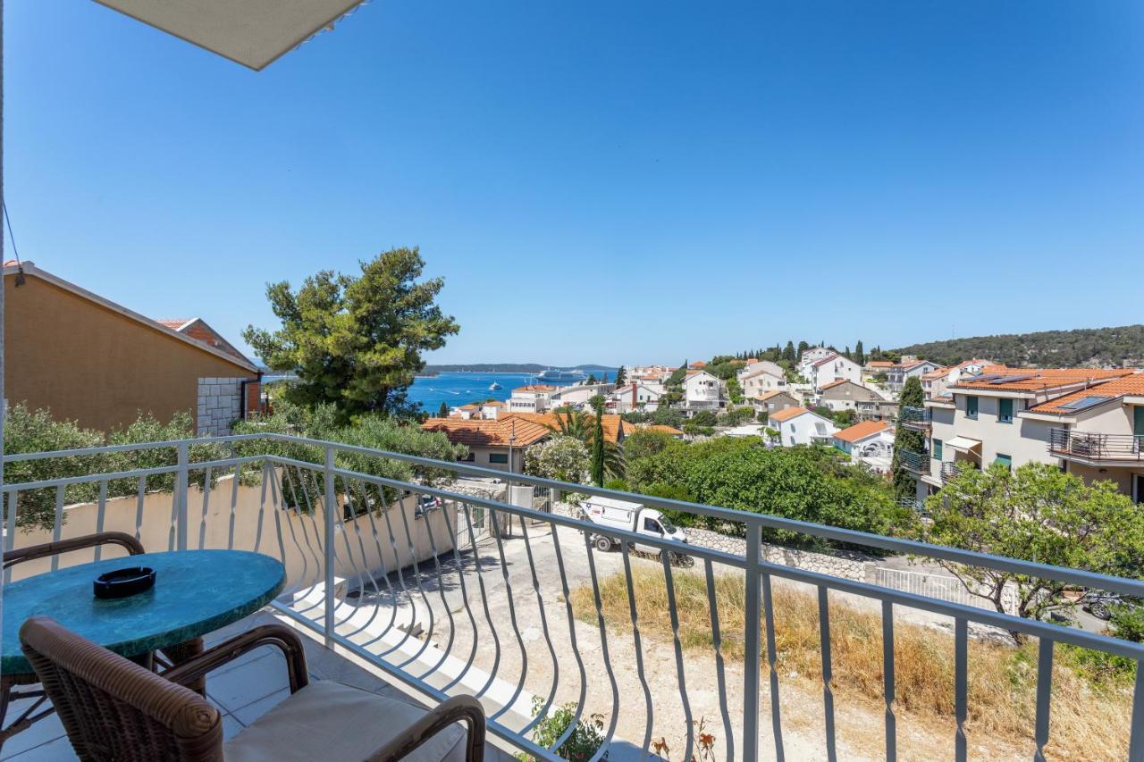 Apartments Luksa - Zf Hvar Hvar Town Dış mekan fotoğraf