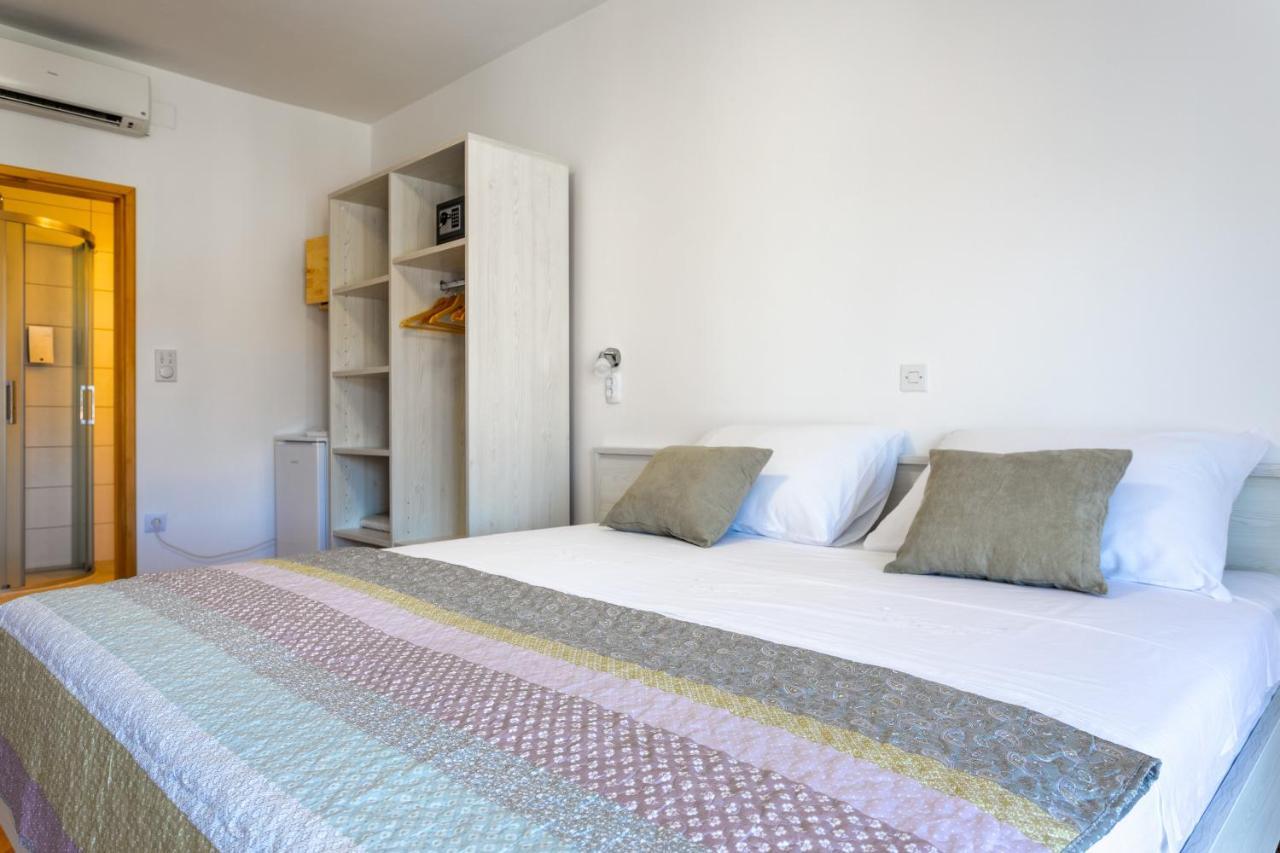 Apartments Luksa - Zf Hvar Hvar Town Dış mekan fotoğraf